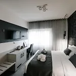 Lumas Up Bed & Breakfast