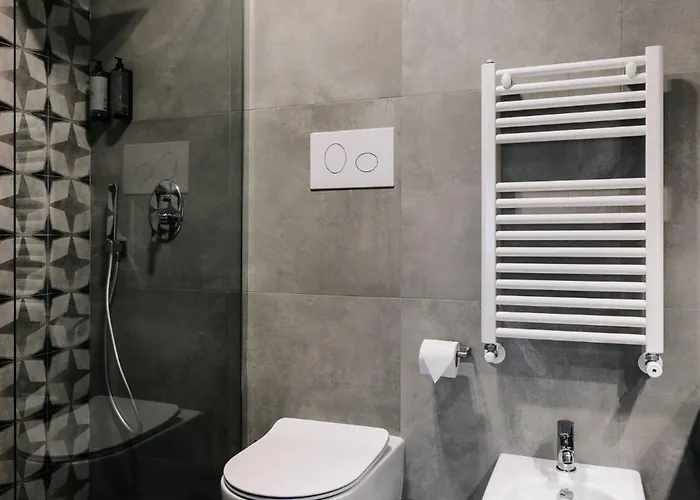 Lumas Up Frühstückspension 4*