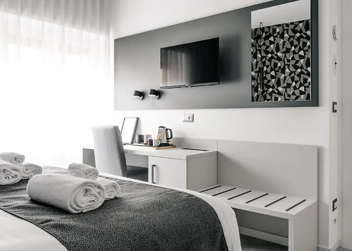 Lumas Up Couette-café Rome